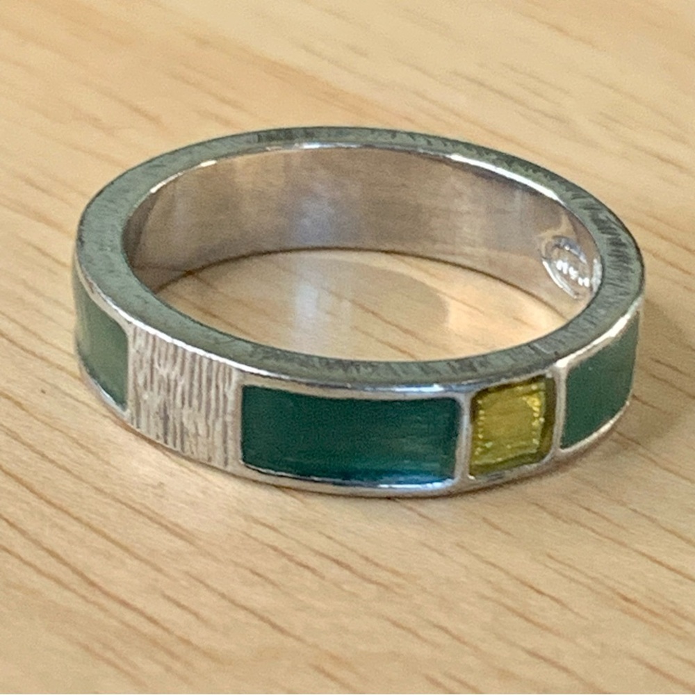 Avon Stackable Enamel Silver Plated Ring Band Green Yellow Enamel Inlay Size 7.5